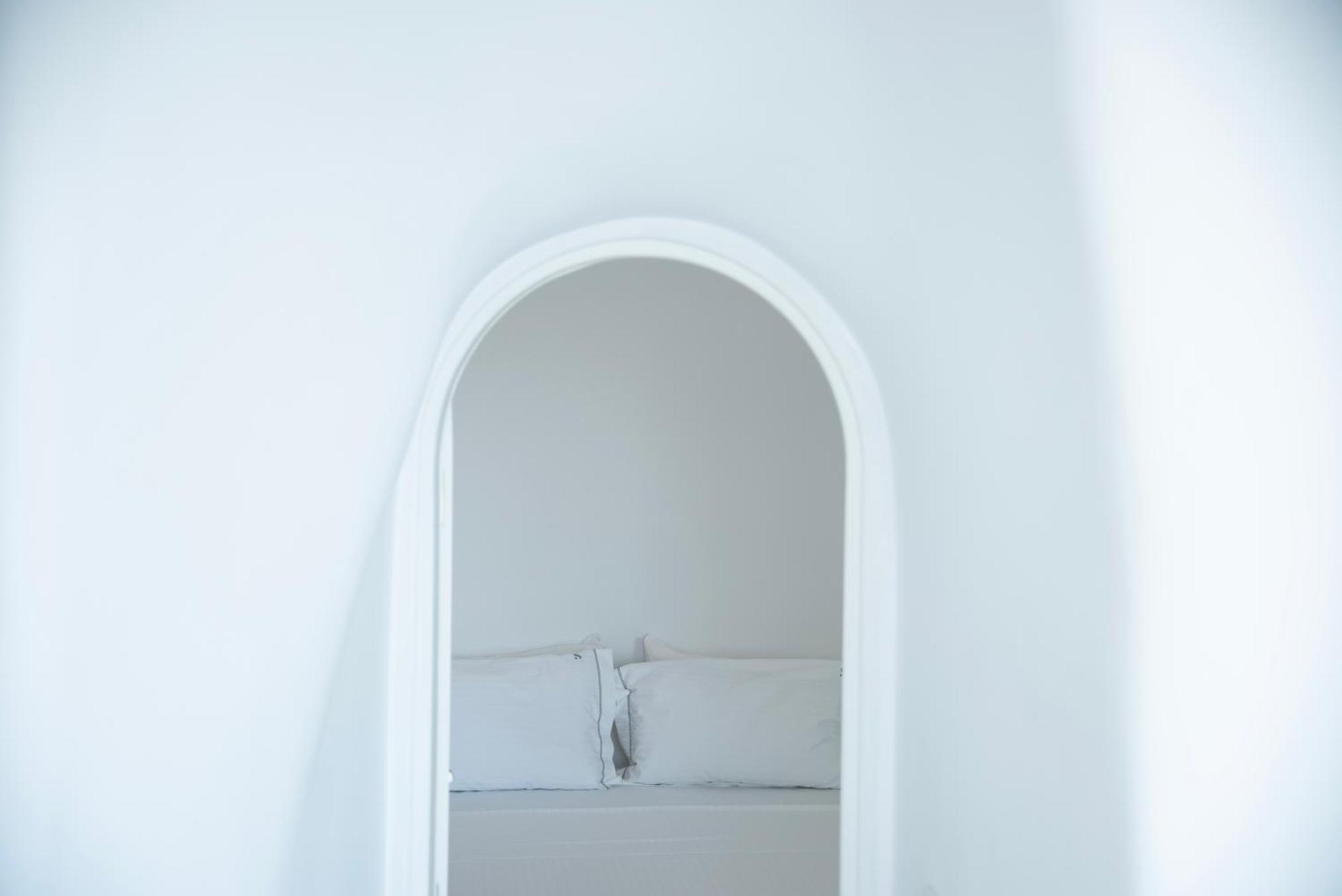 The Saint Hotel Oia  Bagian luar foto